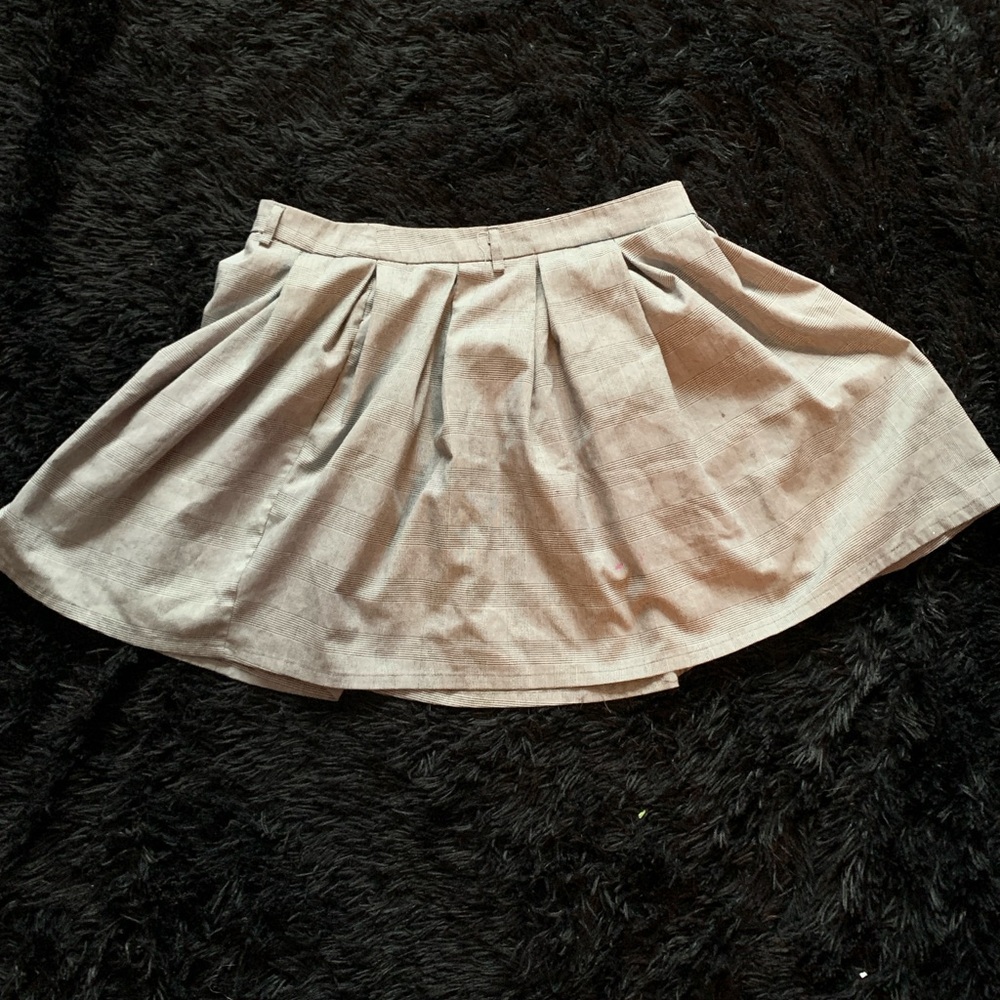 Grey pleated Skirt